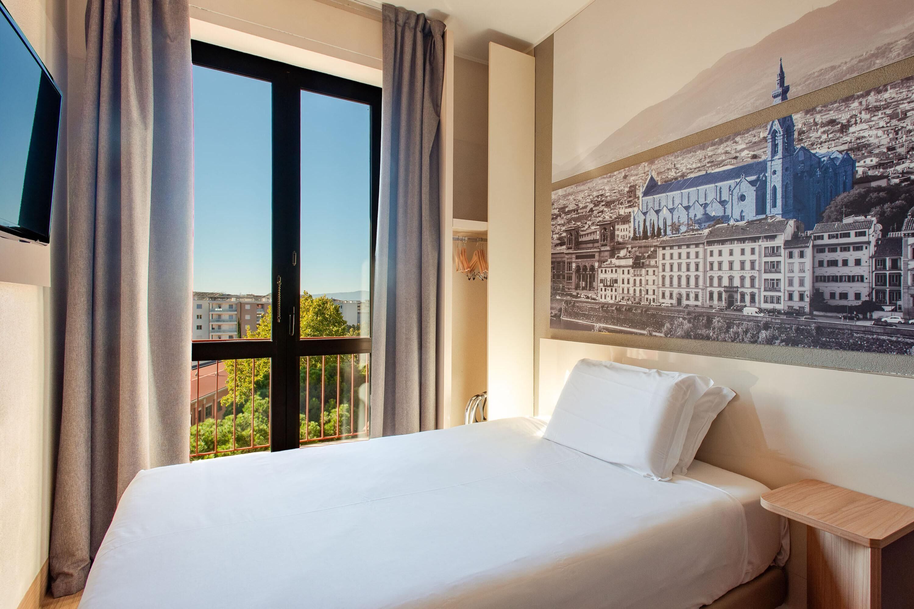 标准单人房, 无烟房 | 客房内保险箱、办公桌、隔音、免费 WiFi