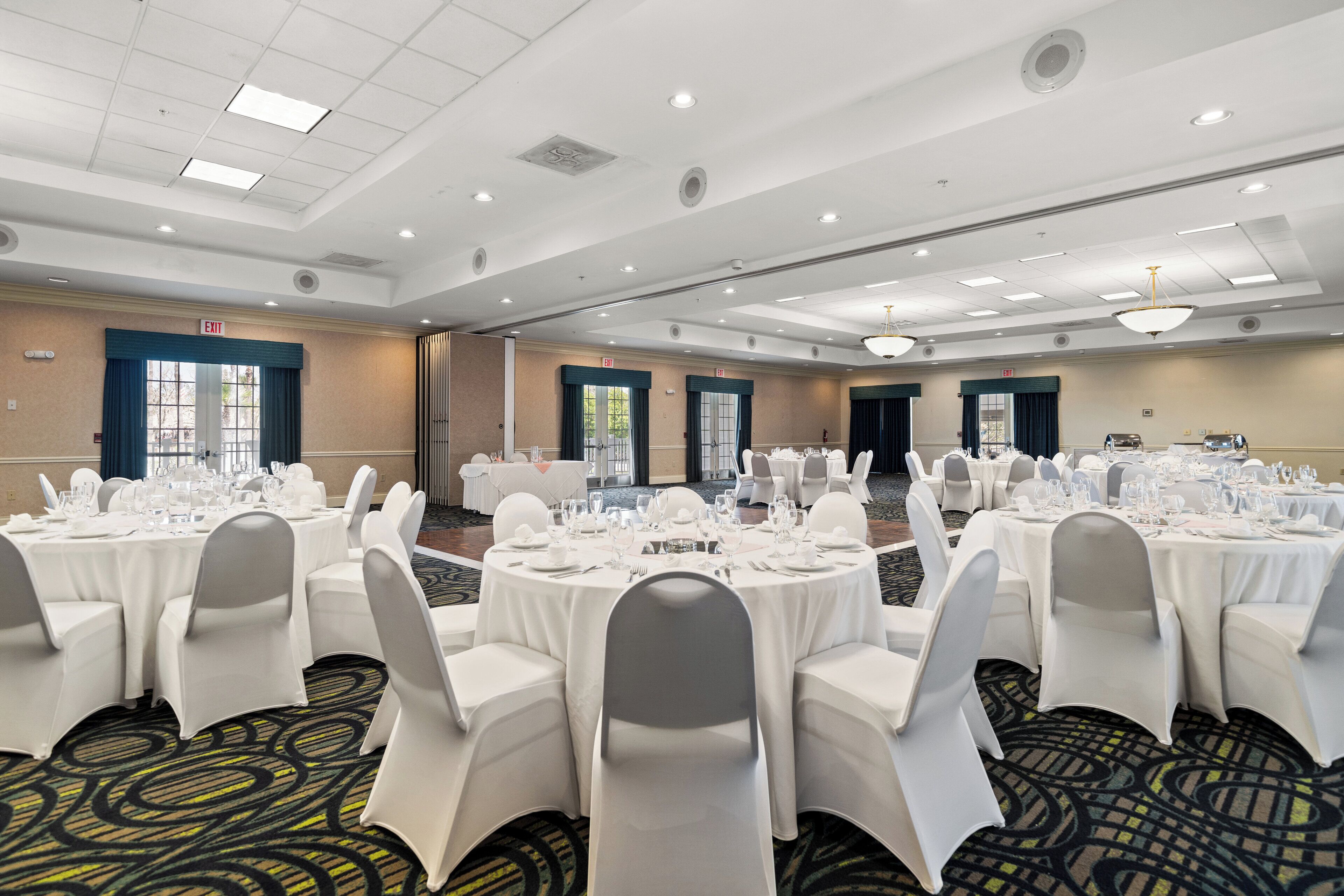 Photo - Holiday Inn & Suites Clearwater Beach S-Harbourside by IHG