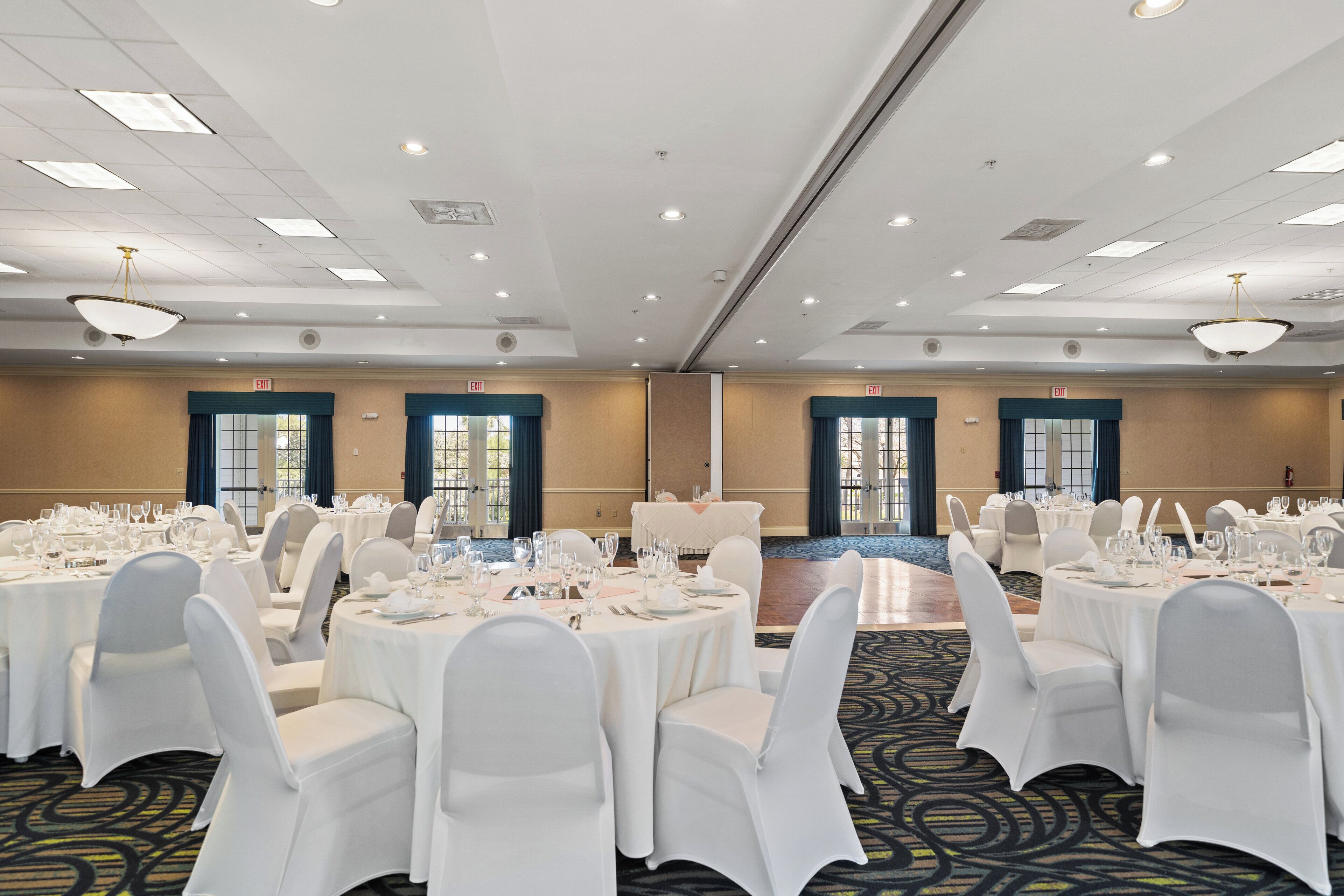 Photo - Holiday Inn & Suites Clearwater Beach S-Harbourside