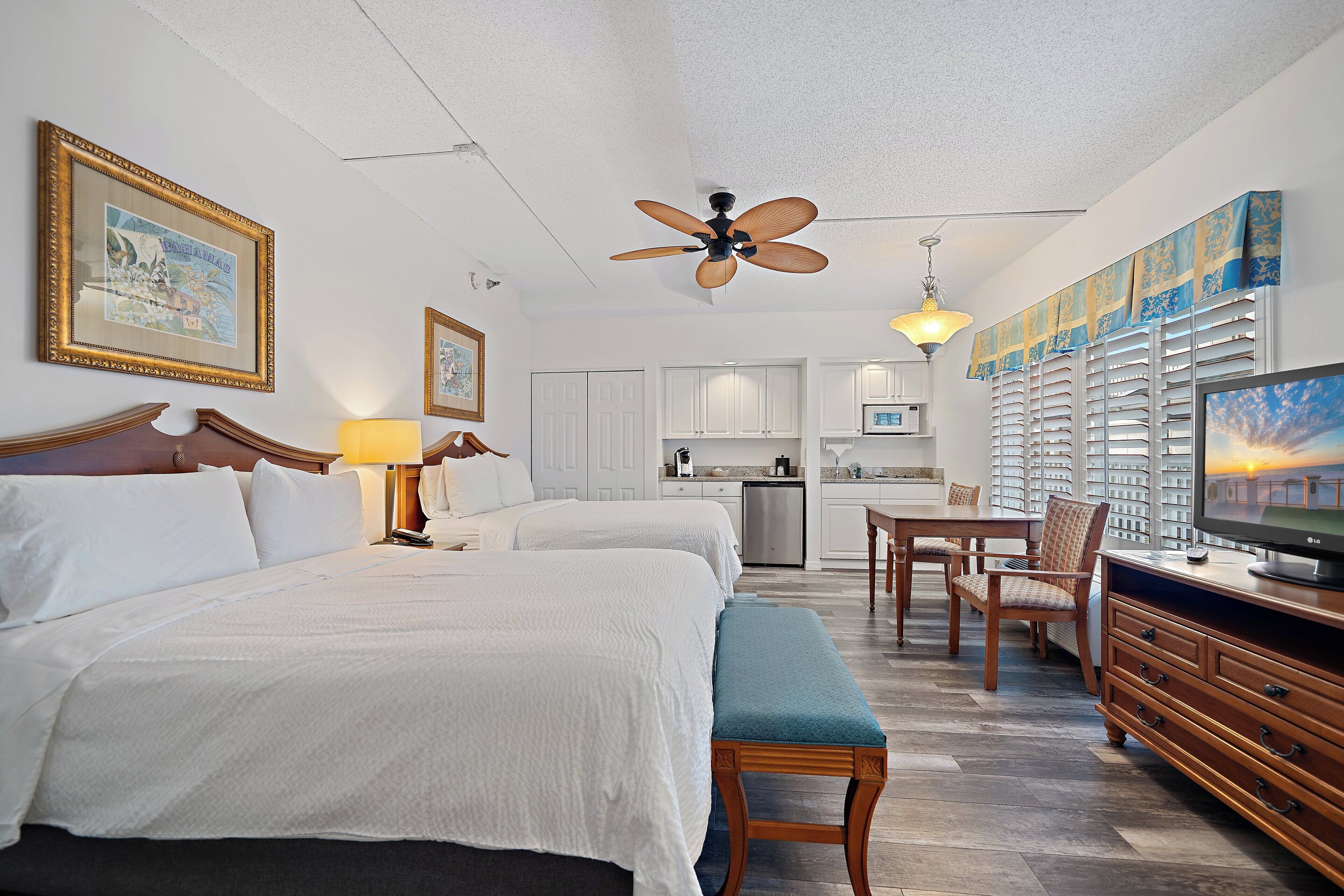 Photo - Holiday Inn & Suites Clearwater Beach S-Harbourside