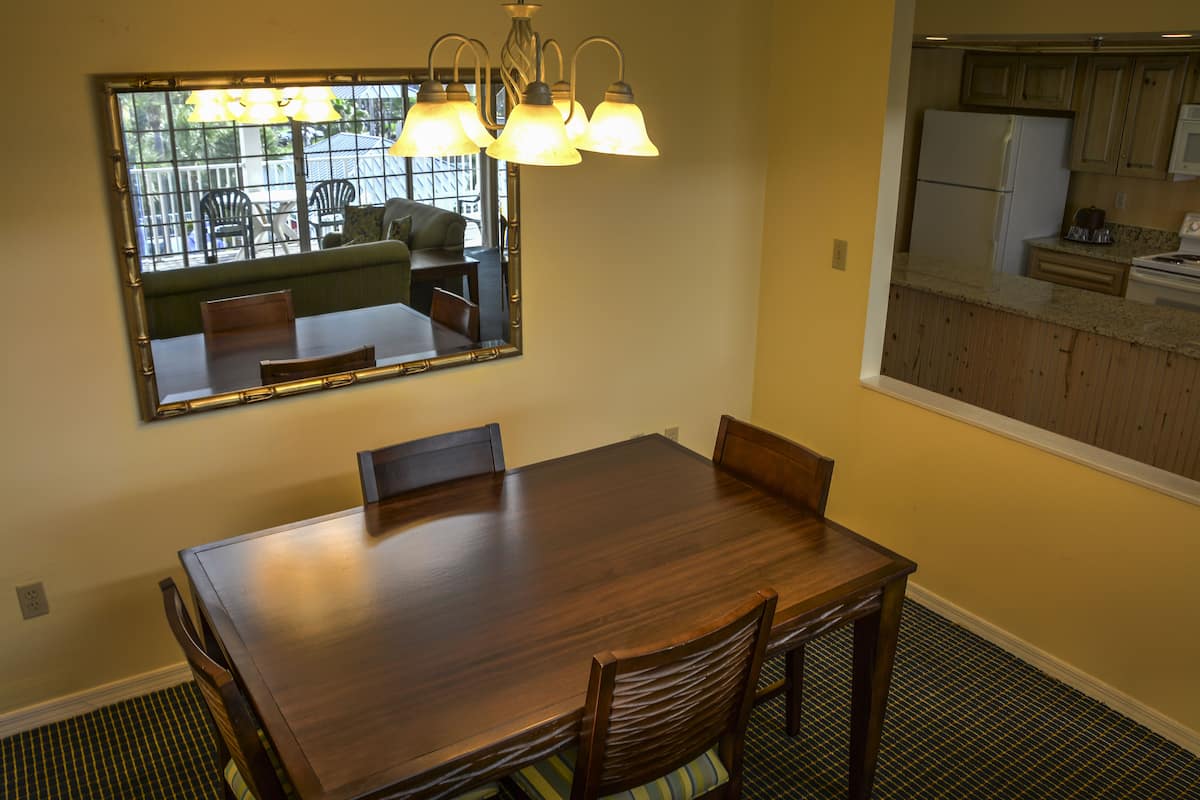 1 bedroom, desk, iron/ironing board, free cribs/infant beds