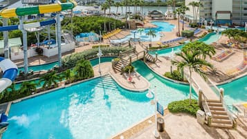 室外游泳池,提供日光浴躺椅