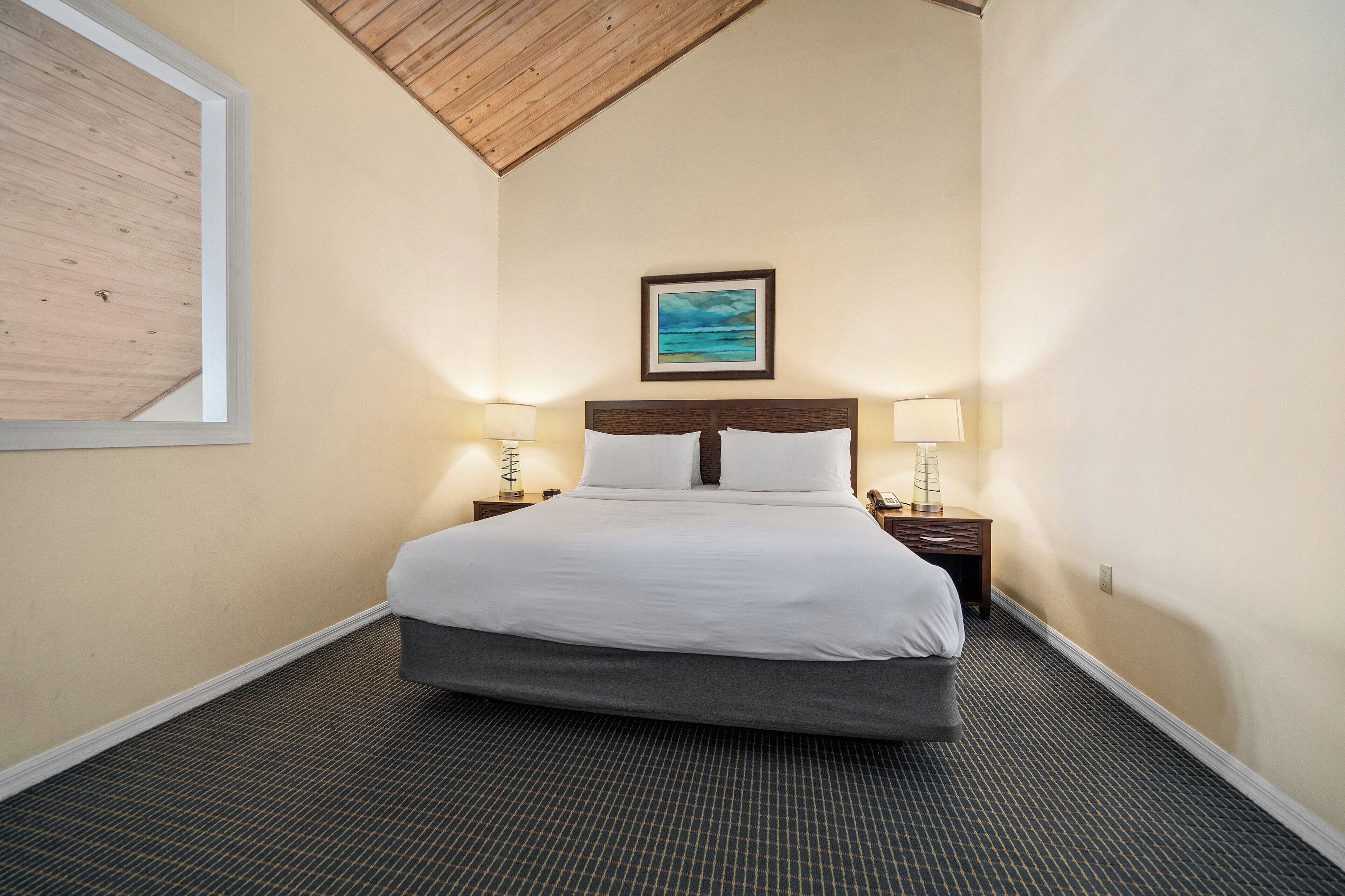 Photo - Holiday Inn & Suites Clearwater Beach S-Harbourside by IHG