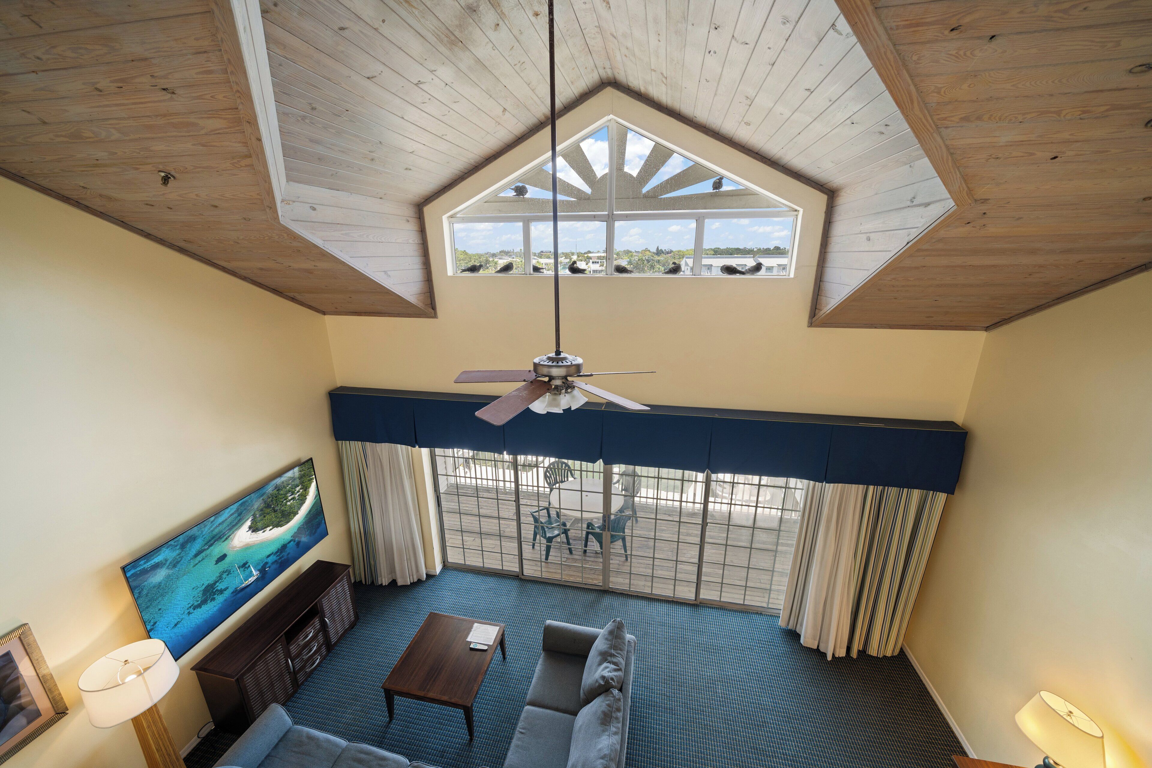 Photo - Holiday Inn & Suites Clearwater Beach S-Harbourside