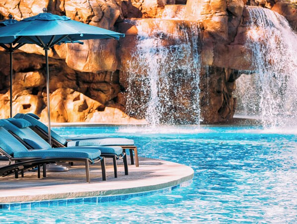 2 outdoor pools, open 10:00 AM to 5:00 PM, pool cabanas (surcharge)