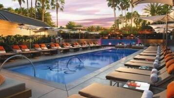 2 outdoor pools, open 10:00 AM to 5:00 PM, cabanas (surcharge)