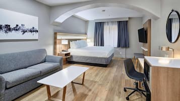 Ropa de cama de alta calidad, escritorio y cortinas blackout