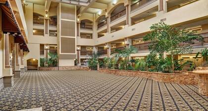 Radisson Hotel El Paso Airport