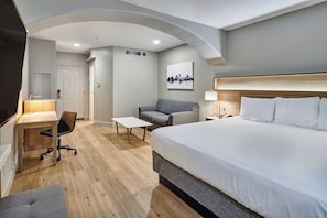 Ropa de cama de alta calidad, escritorio y cortinas blackout