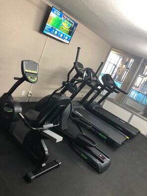 Fitness facility - Knights Inn Emporia (Emporia)