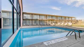 Indoor pool, outdoor pool
