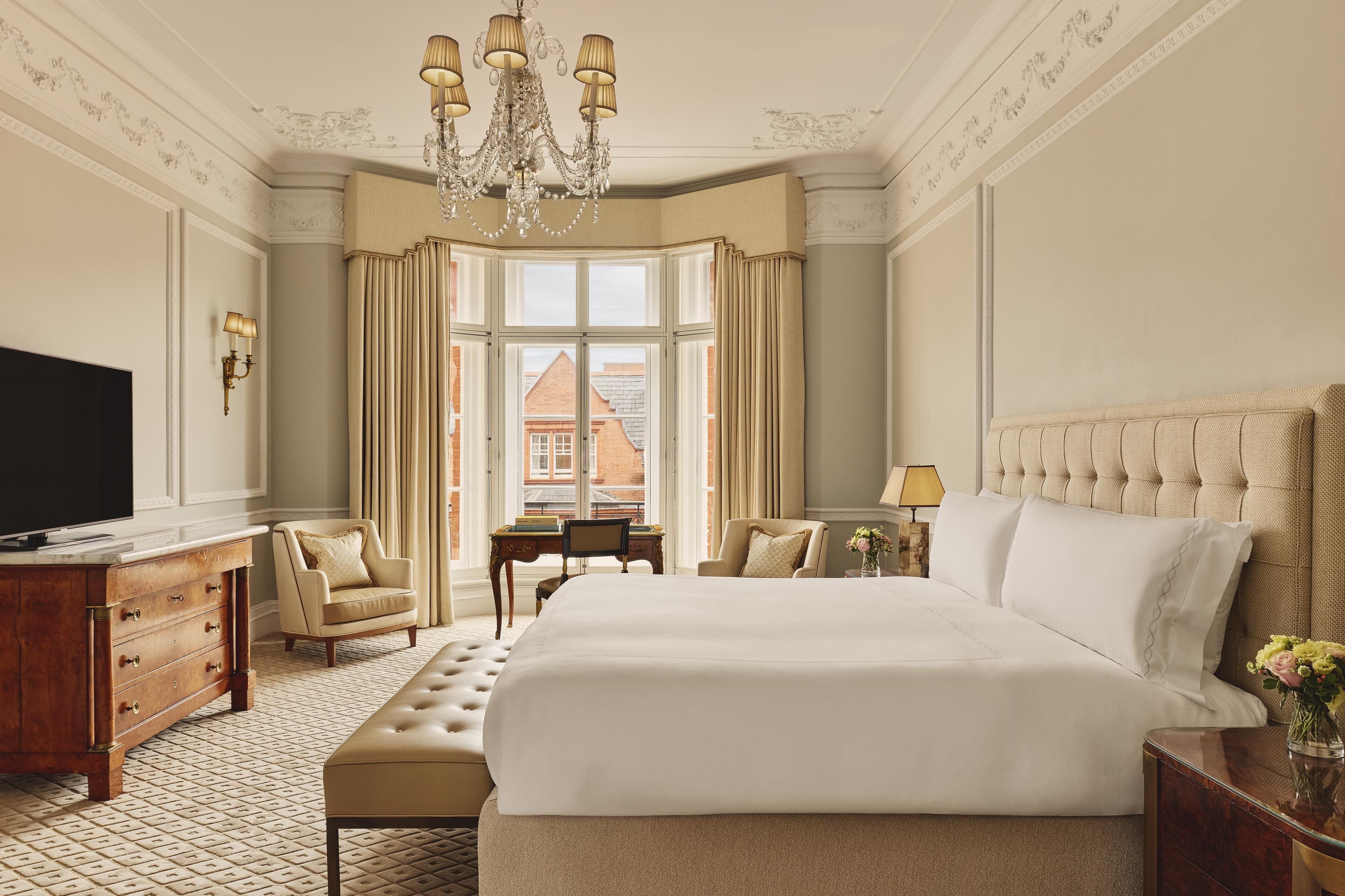 Photo - Claridge’s, Maybourne