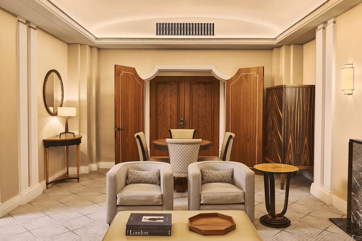 Claridge's Suite | Living area | LED TV, pay films