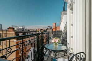 Værelse - balkon (Mayfair) | Terrasse/gårdhave