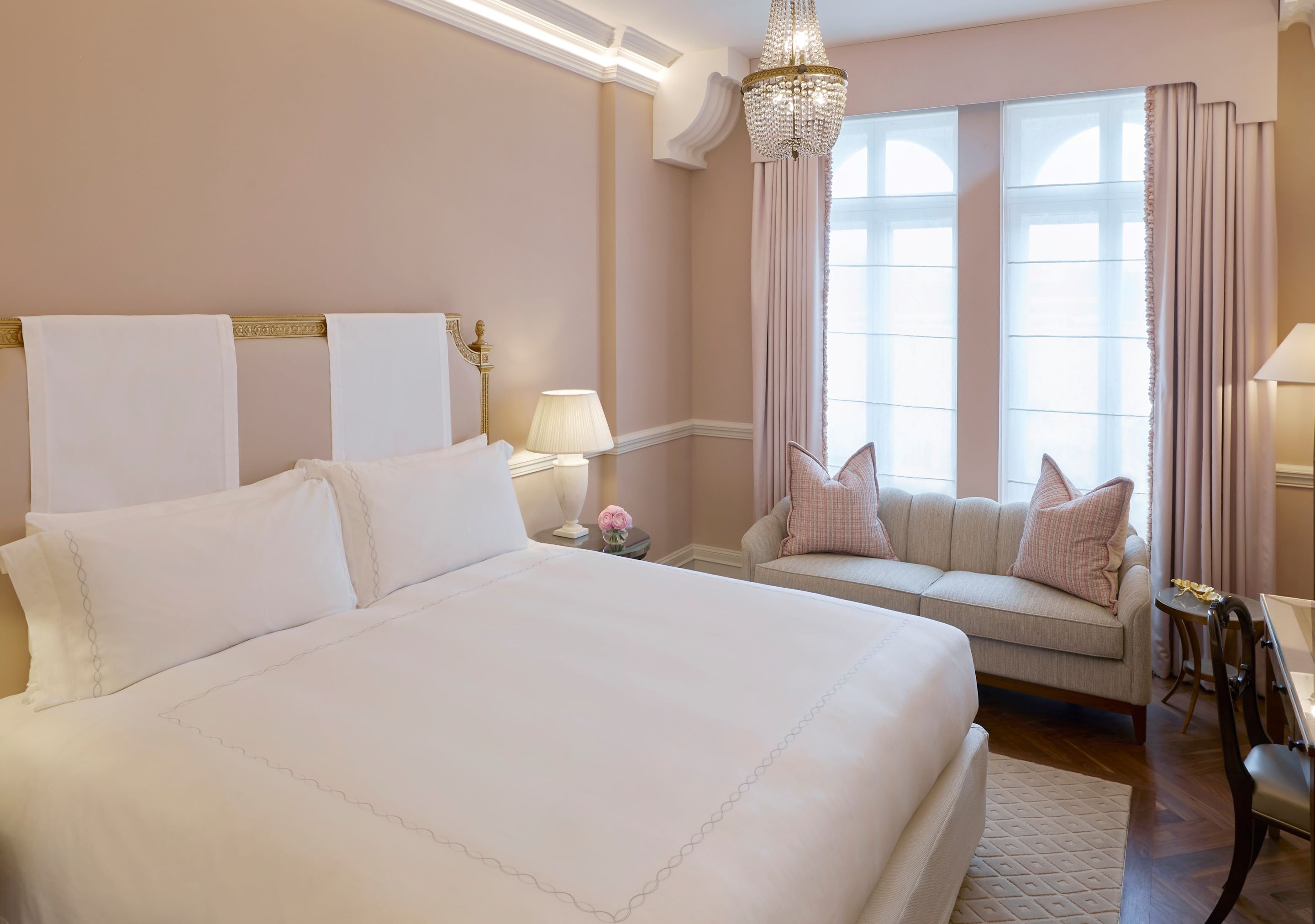 Premium bedding, free minibar items, in-room safe