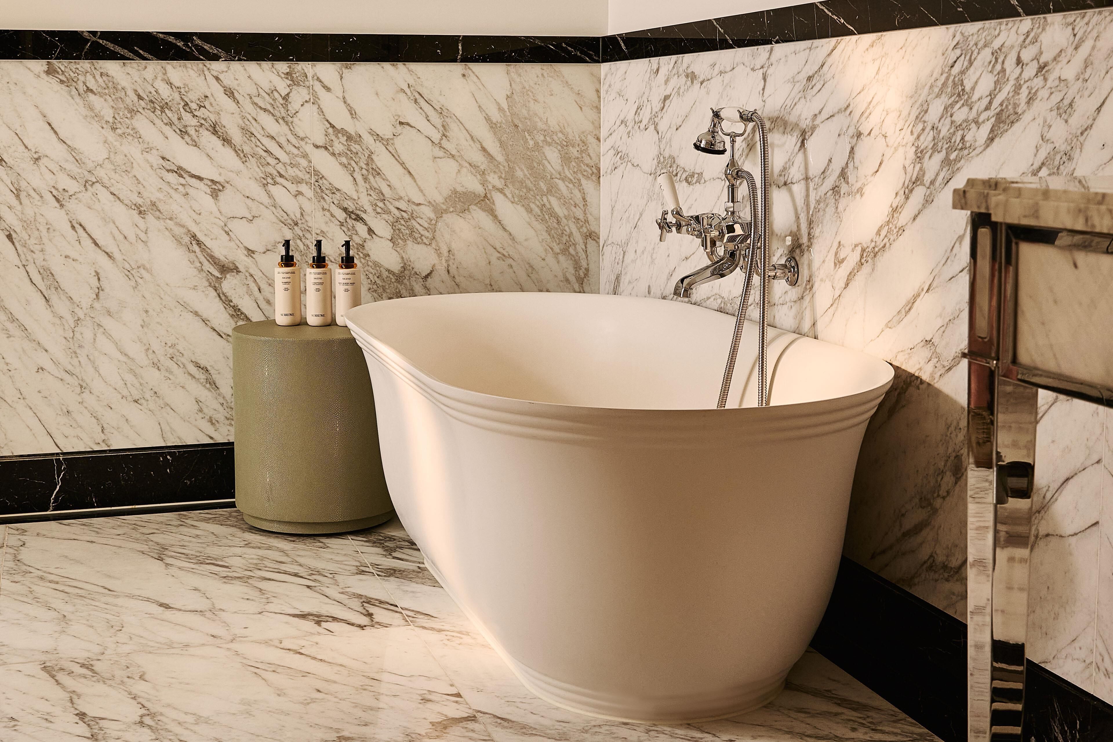 Photo - Claridge's, Maybourne