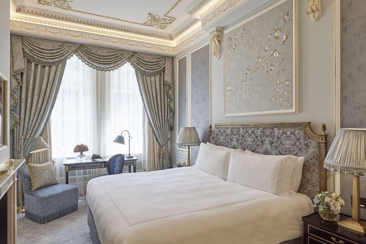 Superior Room | Premium bedding, free minibar items, in-room safe