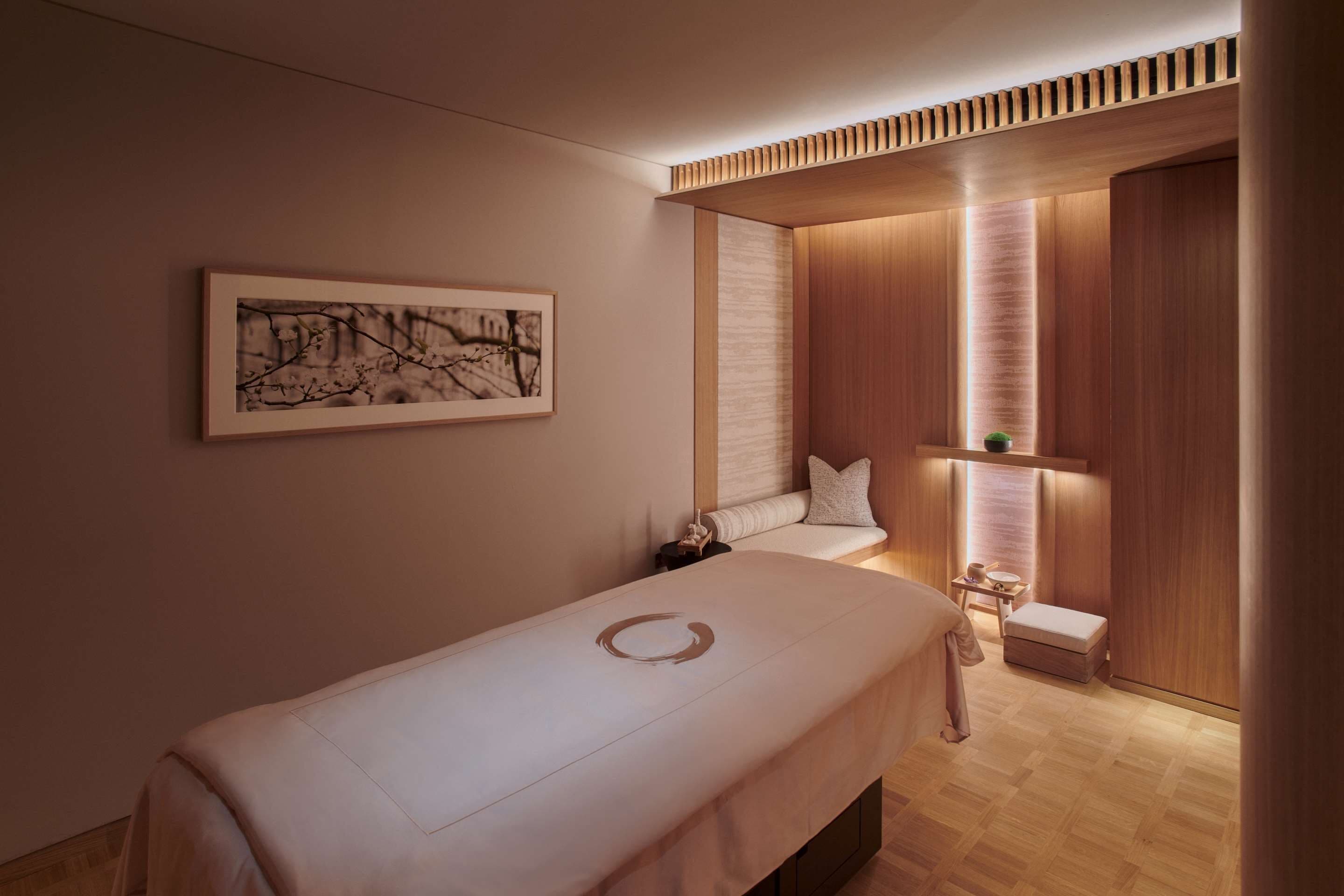 Photo - Claridge's, Maybourne