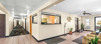Americas Best Value Inn Decatur, IL