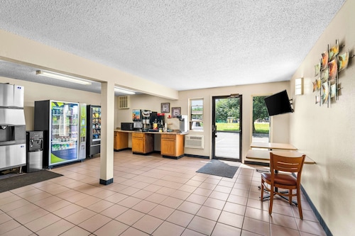 Americas Best Value Inn Decatur, IL