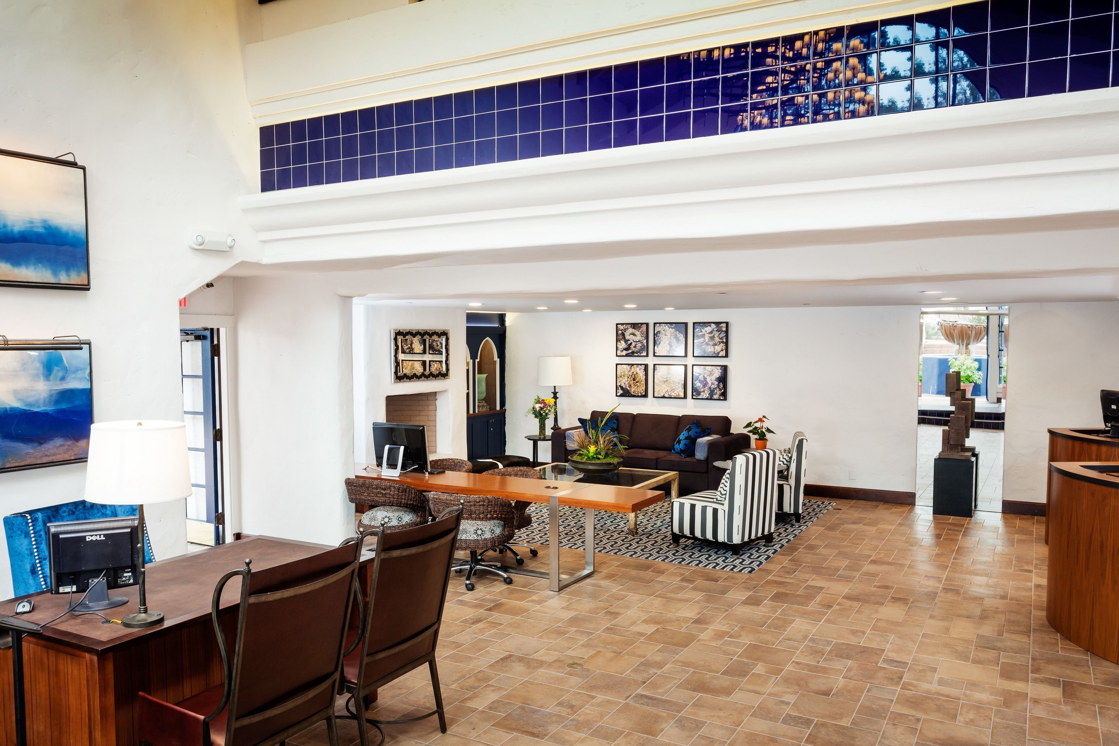 Photo - Hotel Pacific