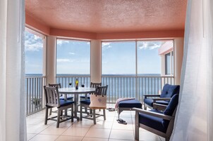 1 Bedroom Captiva Villa,1 King Bed | View from room