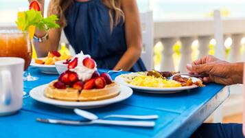 Free daily buffet breakfast