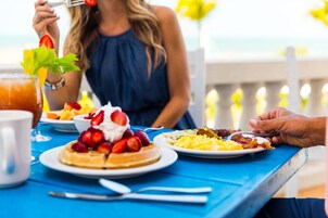 Free daily buffet breakfast