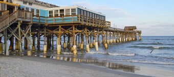 Days Inn by Wyndham Cocoa Beach Port Canaveral