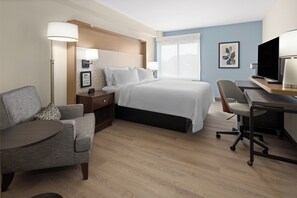 Hypo-allergenic bedding, in-room safe, desk, laptop workspace - Holiday Inn Hotel and Suites Richmond West End by IHG (Richmond)