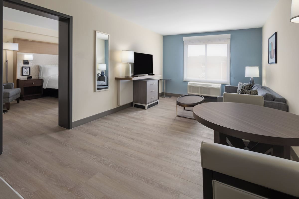 Allergikerbettwaren, Zimmersafe, Schreibtisch