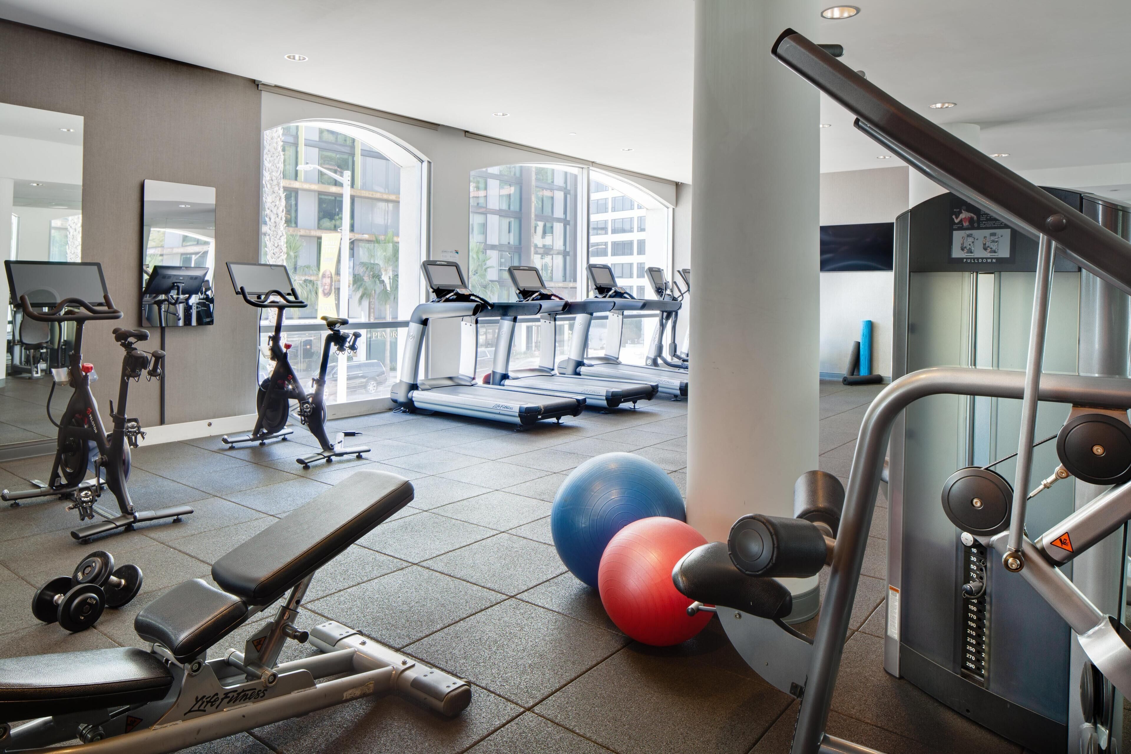 Photo - Andaz West Hollywood, By Hyatt