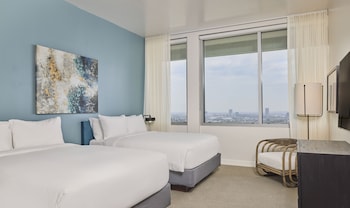 Premium bedding, down comforters, free minibar items, in-room safe at ANDAZ WEST HOLLYWOOD, BY HYATT