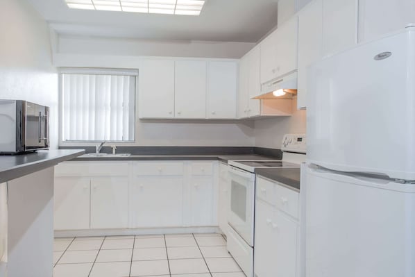 Suite, 1 King-Bett | Zimmerausstattung