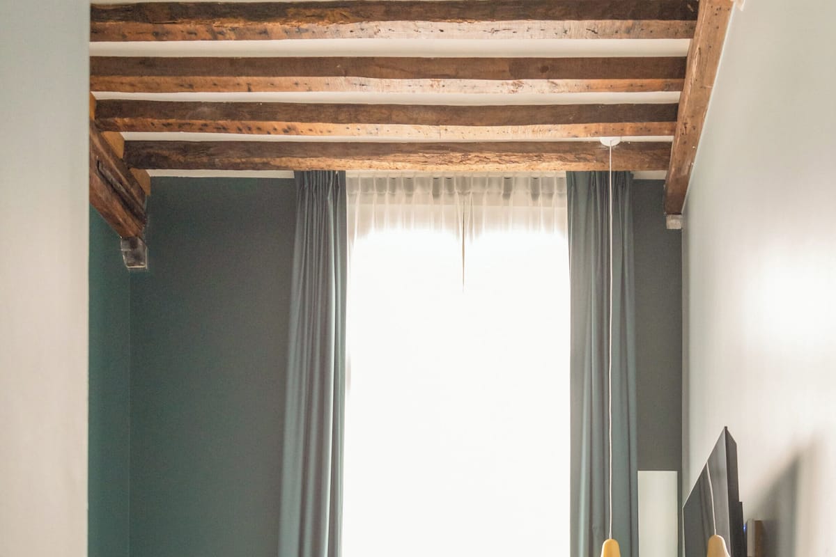 Premium Room, 1 Double Bed | Blackout curtains, soundproofing, iron/ironing board, free WiFi