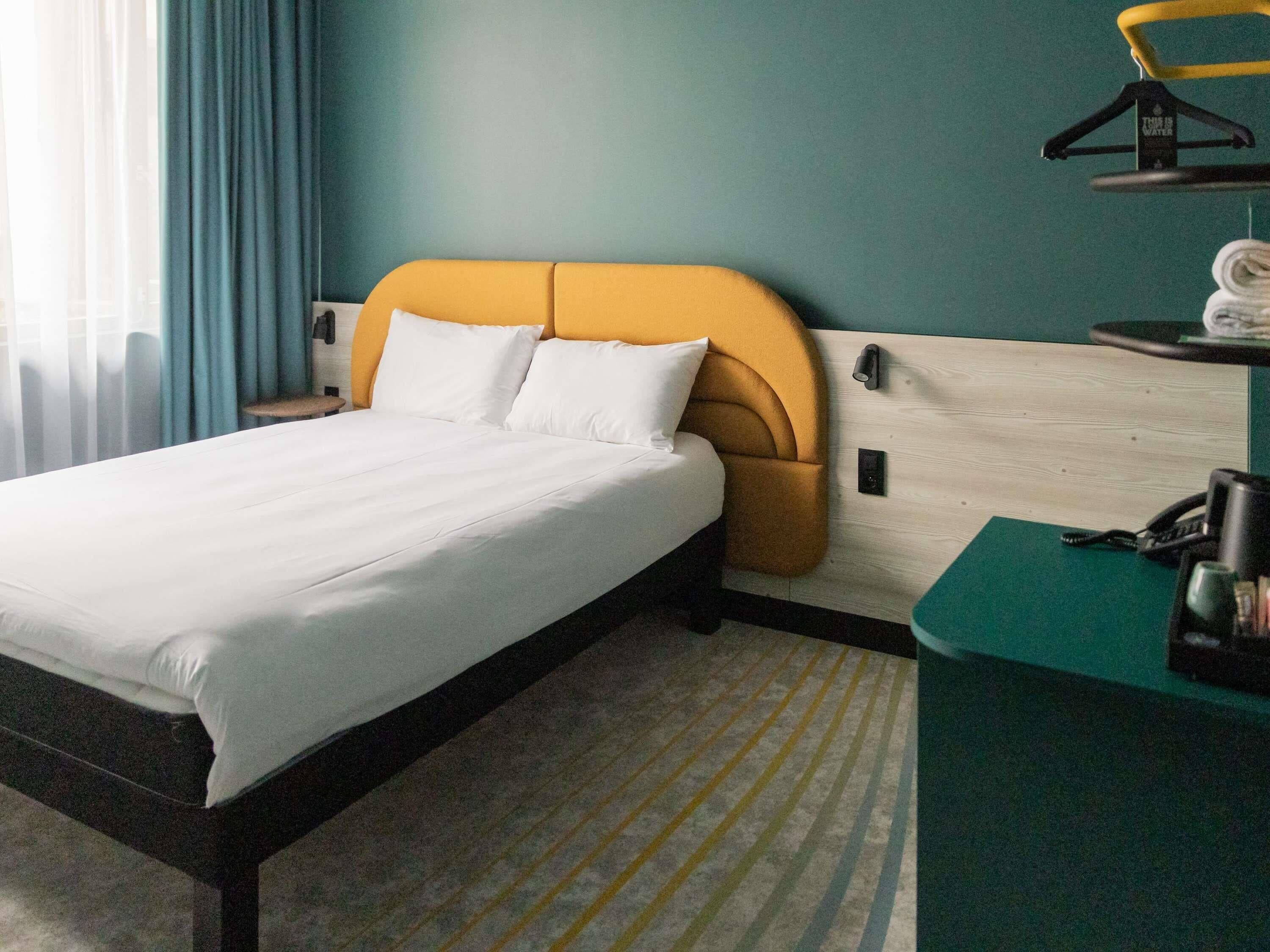 Premium Room, 1 Double Bed (Accessible) | Blackout drapes, soundproofing, iron/ironing board, free WiFi