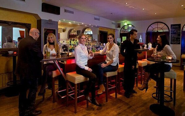 Wine bar
