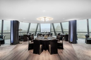 Ballroom - Radisson Collection Hotel, Berlin (Berlin)