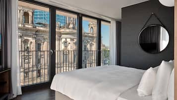 Junior-Suite | 1 Schlafzimmer, Zimmersafe, Schreibtisch, Verdunkelungsvorhänge