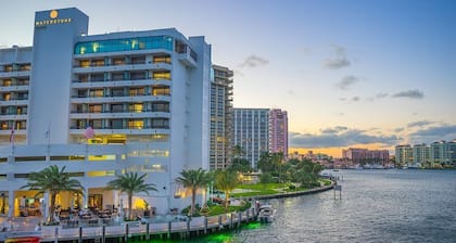 Waterstone Resort & Marina Boca Raton, Curio Collection by Hilton