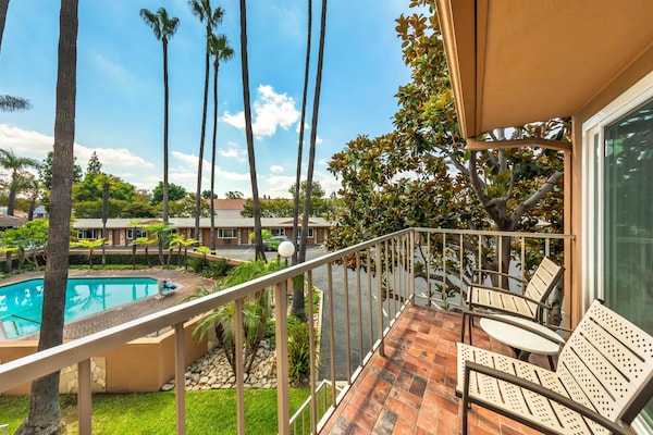 Best Western Pine Tree Motel - Orange County, CA