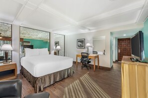 Standard Room, 1 Katil Ratu (Queen), Non Smoking, Balcony | Meja, seterika/papan seterika, Internet berwayar percuma, cadar katil 