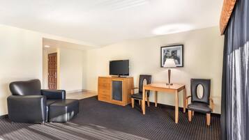 Standard Room, 2 Queen Beds, Non Smoking, Balcony