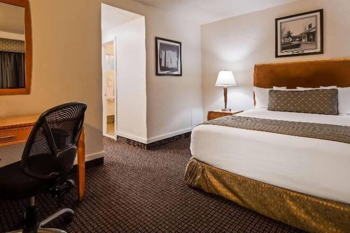 Desk, iron/ironing board, free wired internet, bed sheets