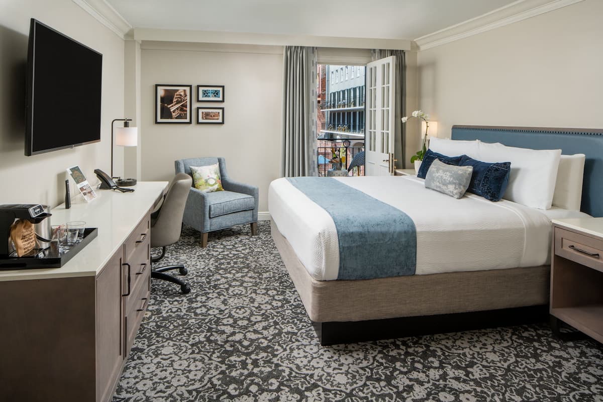 Premium bedding, pillow-top beds, in-room safe, desk