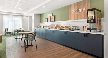 Spark by Hilton Hummelstown Hershey