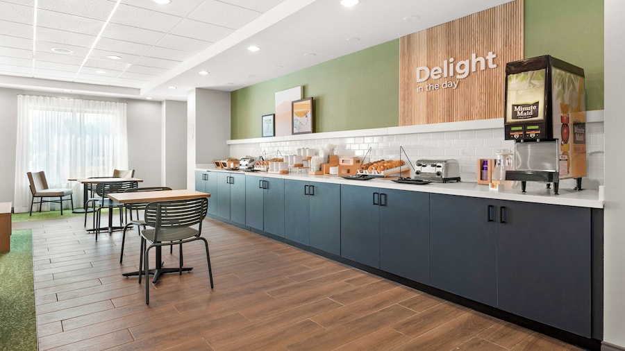 Spark by Hilton Hummelstown Hershey