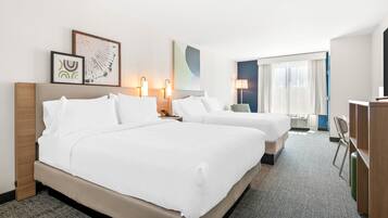 Phòng, 2 giường cỡ queen | Màn/rèm cản sáng, bàn ủi/dụng cụ ủi quần áo