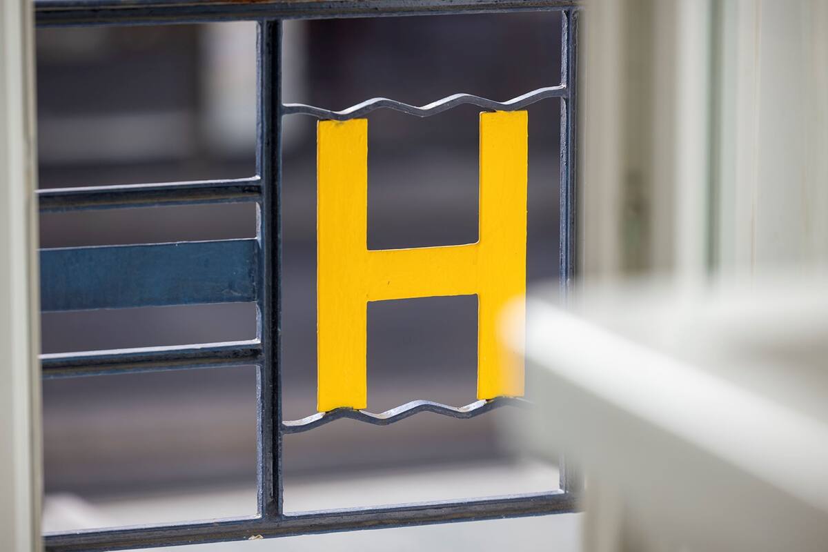 Hypo-allergenic bedding, minibar, in-room safe, desk