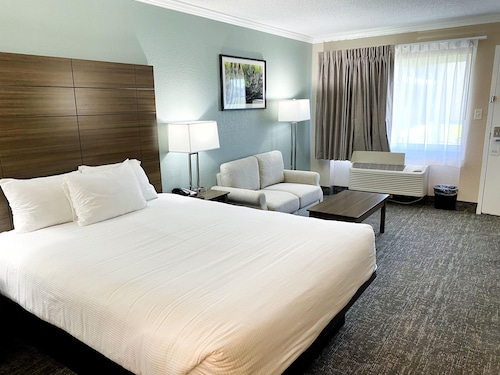 Roadstar Hotel Zephyrhills